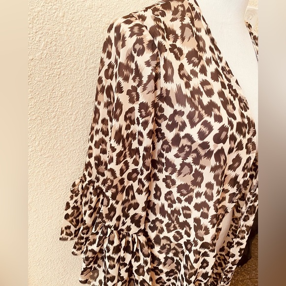 Turquoise Haven Cheetah Print Kimono - Picture 2 of 7